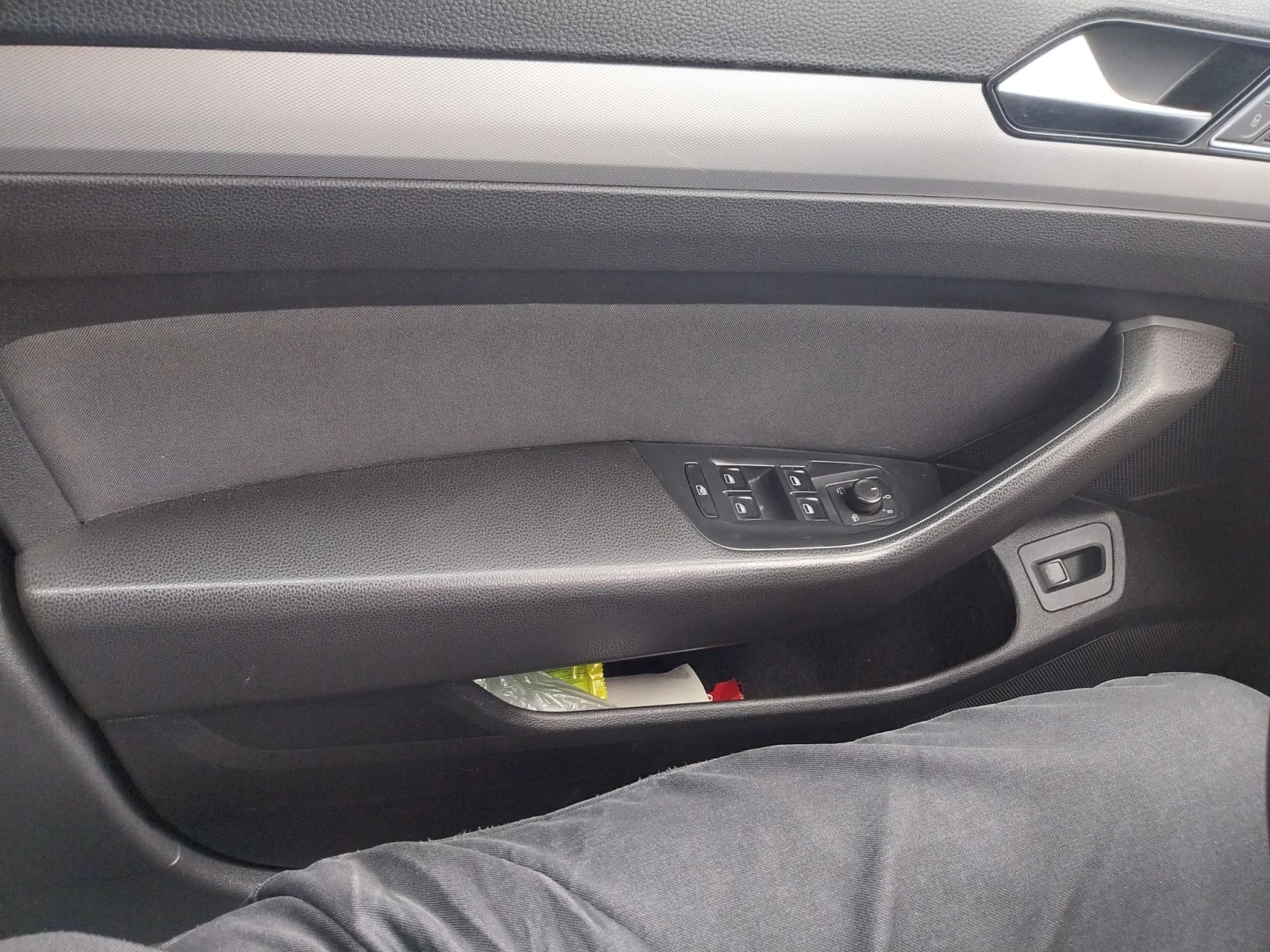 VW Passat Дизел , снимка 11 - Автомобили и джипове - 56080623