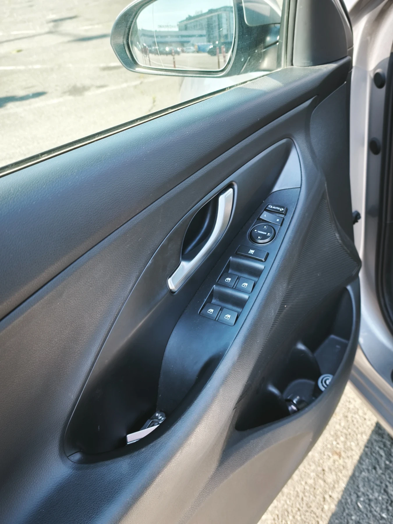 Hyundai I30 Semi hybrid 1, снимка 7 - Автомобили и джипове - 56162358