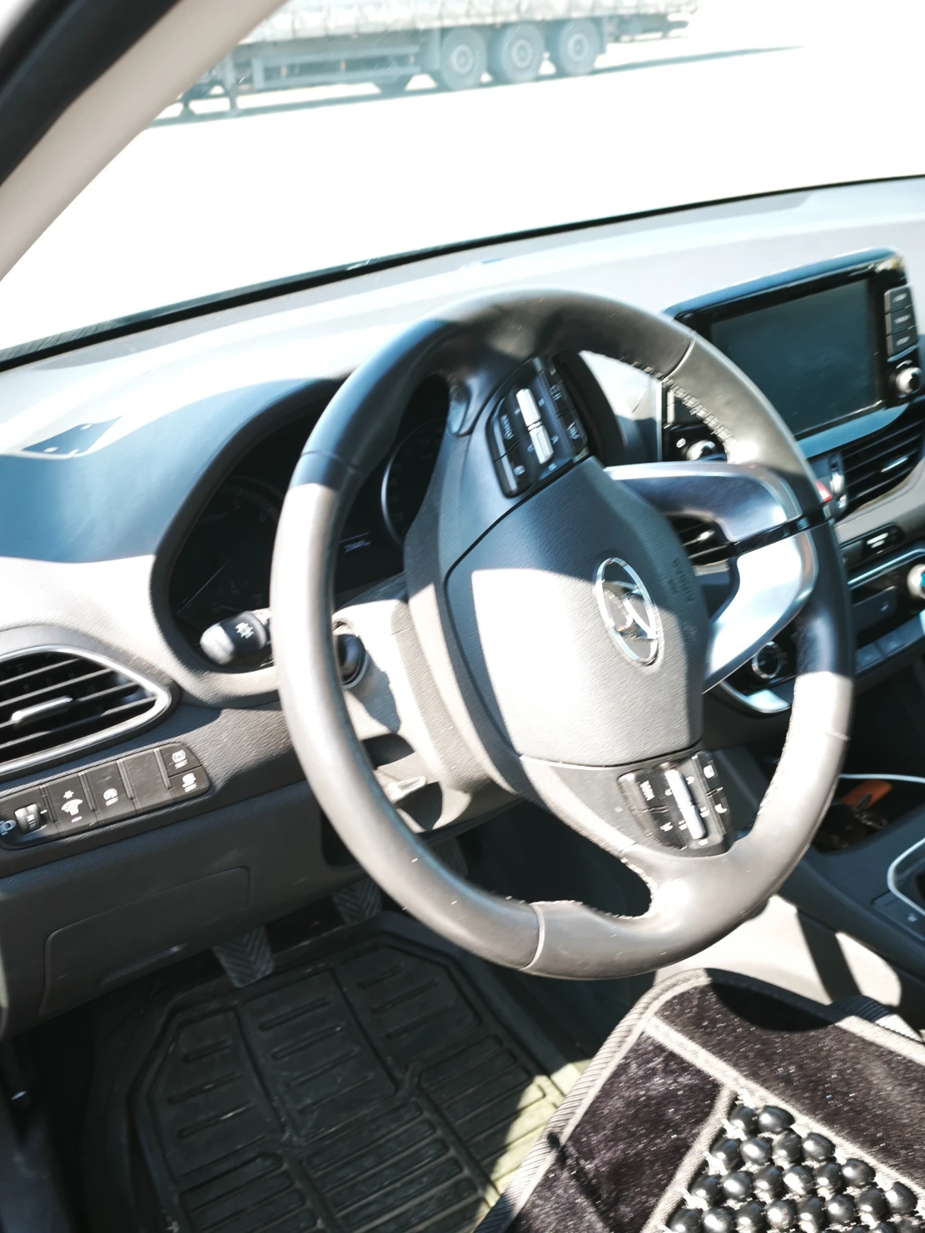 Hyundai I30 Semi hybrid 1, снимка 9 - Автомобили и джипове - 56162358