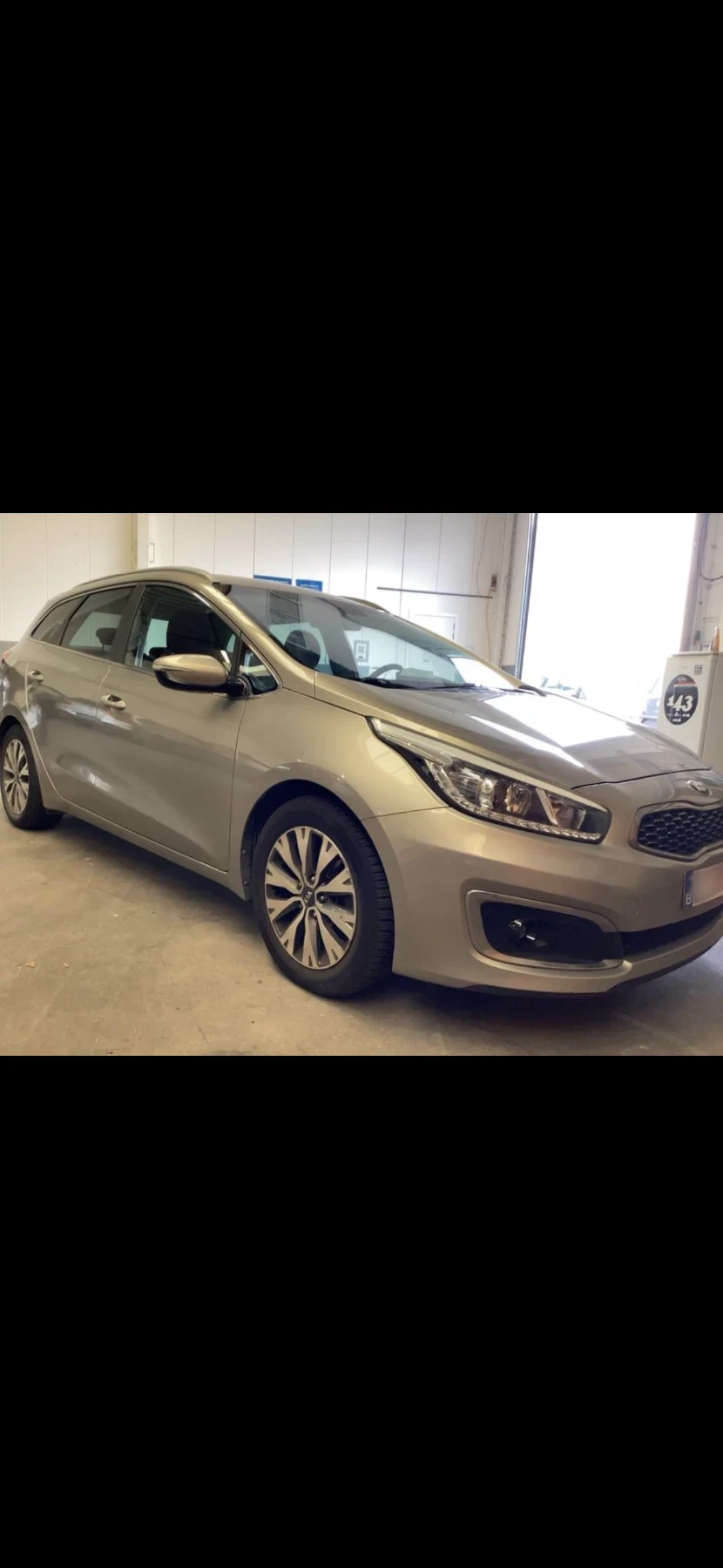 Kia Ceed 1.6CRDi/110КС/Нави/Реални Километри, снимка 8 - Автомобили и джипове - 56167207