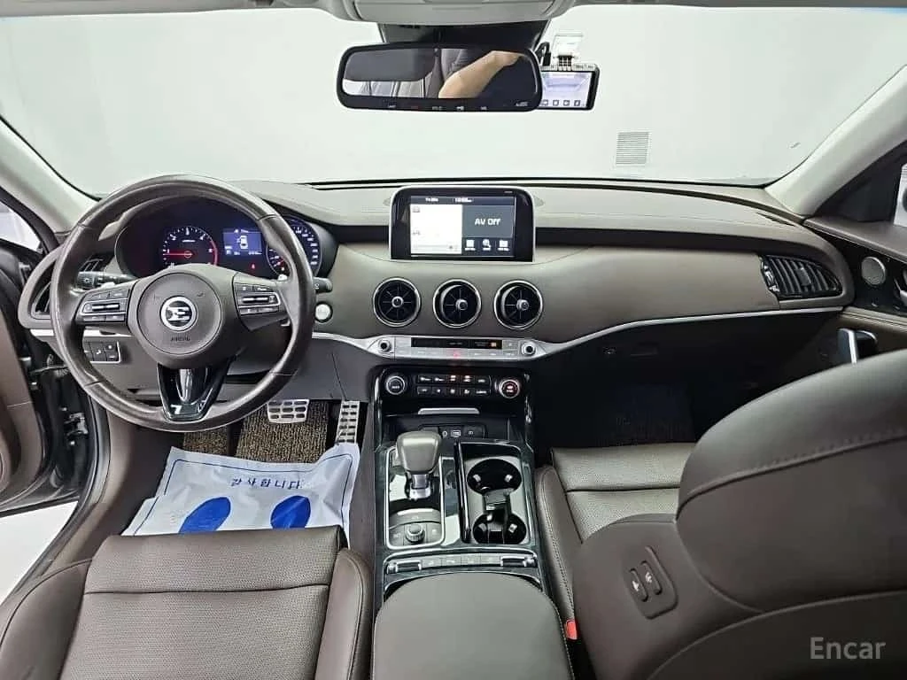 Kia Stinger * 2.2 Diesel AWD * ��������� * Lane assist * HUD * | Mobile.bg � ����������� 7