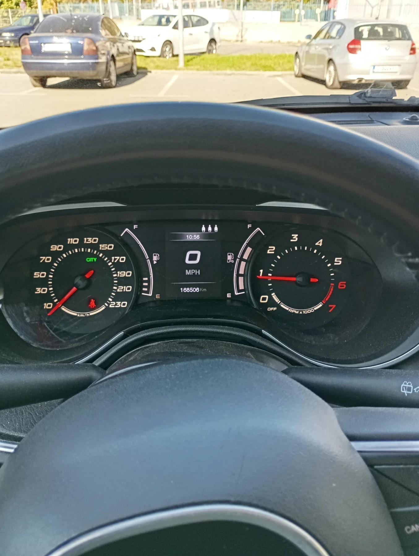 Fiat Tipo 1.4 120 кс Газ-Бензин , снимка 11 - Автомобили и джипове - 56582800