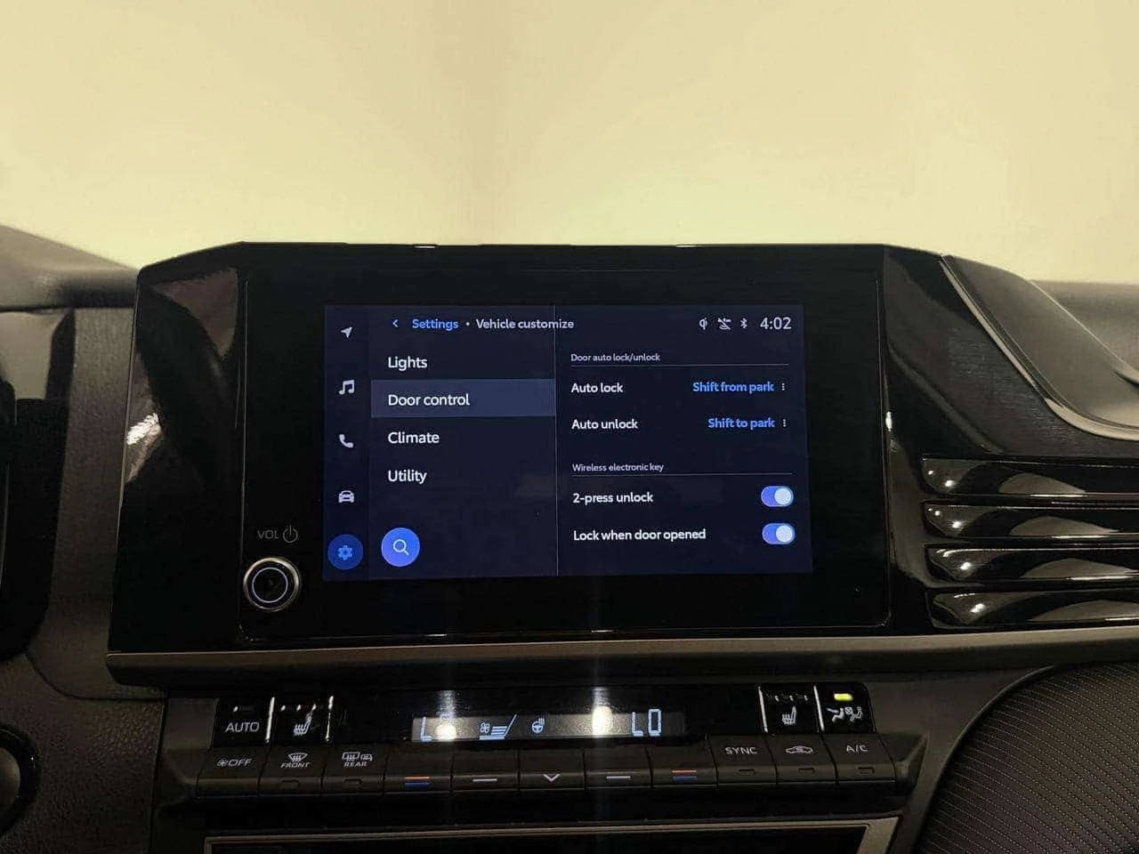 Toyota Camry * 2.5 Hybrid SE HYBRID | ADAPTIVE CRUISE | CARPLAY | Mobile.bg � ����������� 11