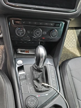 VW Tiguan Highline 4M 2.0 TSI R-Line+ Navi + Led+ Pano , снимка 7