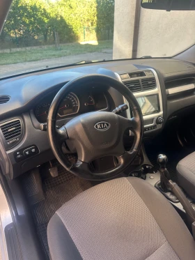 Kia Sportage BRC* Обслужена* , снимка 8