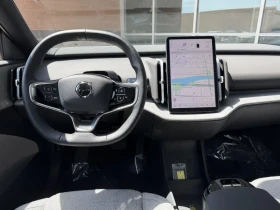 Volvo EX30  TWIN MOTOR PERFORMANCE ULTRA, снимка 10