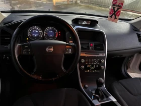 Volvo XC60 2.4D 4x4, снимка 9