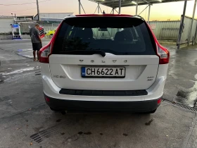 Volvo XC60 2.4D 4x4, снимка 5