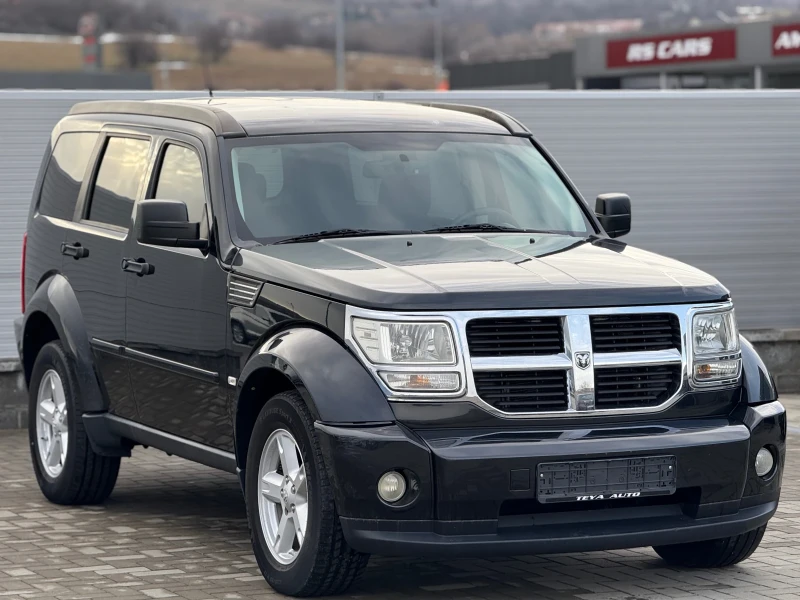 Dodge Nitro 2.8CRDI 4x4 * НОВ ВНОС * , снимка 3 - Автомобили и джипове - 48844147