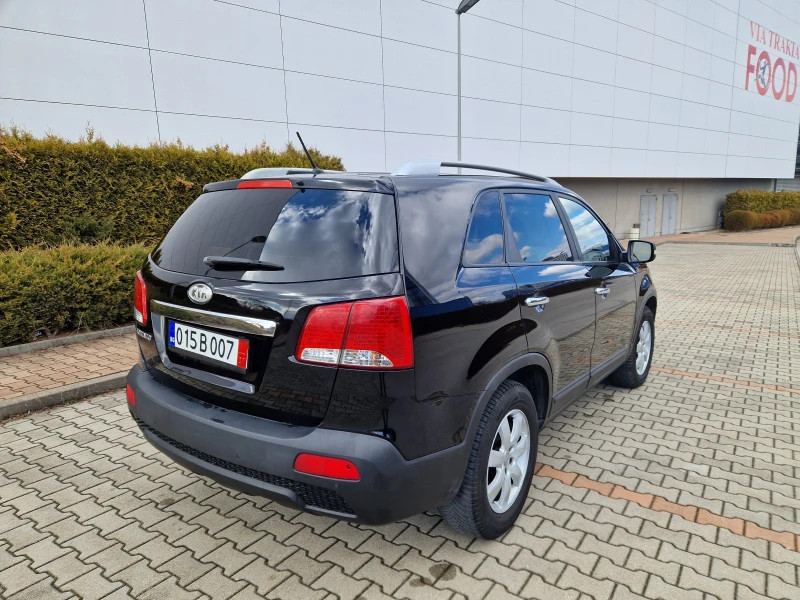 Kia Sorento 2.4i Газов инж. BRC ОТЛИЧНА, снимка 8 - Автомобили и джипове - 49397521