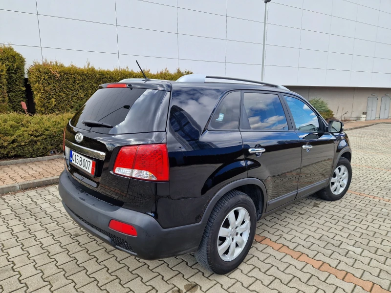 Kia Sorento 2.4i Газов инж. BRC ОТЛИЧНА, снимка 6 - Автомобили и джипове - 49397521