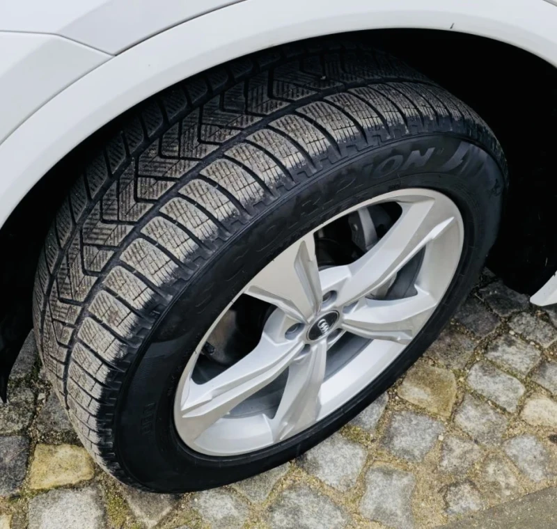 Audi Q5 2.0 TFSI, снимка 13 - Автомобили и джипове - 53215008