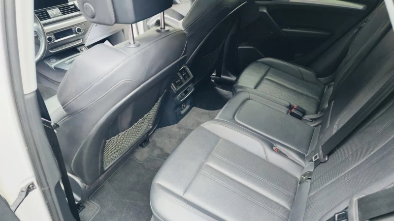 Audi Q5 2.0 TFSI, снимка 10 - Автомобили и джипове - 53215008