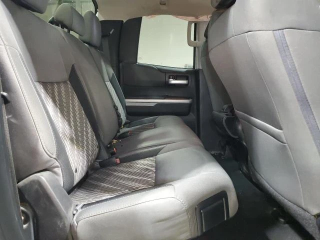 Toyota Tundra, снимка 10 - Автомобили и джипове - 48724907