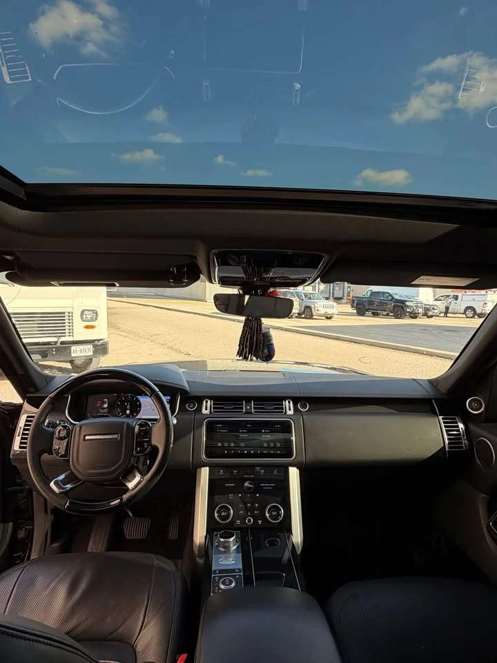 Land Rover Range rover HSE P525 * NIGHT EDITION * PANO * МАСАЖ * CARFAX * - изображение 8