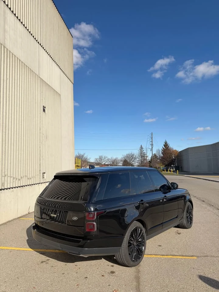 Land Rover Range rover HSE P525 * NIGHT EDITION * PANO * МАСАЖ * CARFAX * - изображение 3