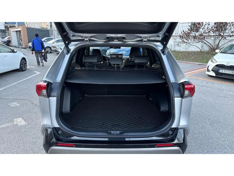 Toyota Rav4 2.5HSD AWD STYLE MY24, снимка 10 - Автомобили и джипове - 53854841