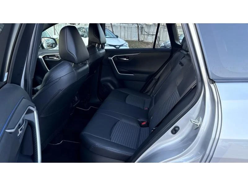 Toyota Rav4 2.5HSD AWD STYLE MY24, снимка 11 - Автомобили и джипове - 53854841