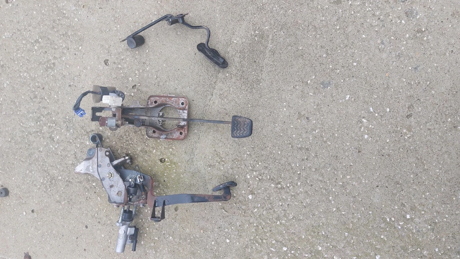 Toyota Rav4 2000 бензин на части | Mobile.bg — изображение 12