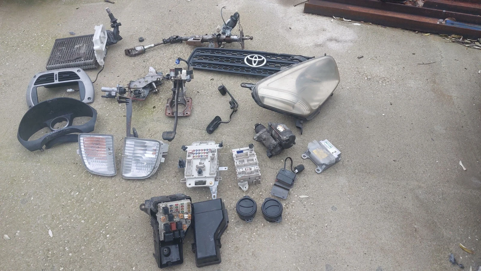 Toyota Rav4 2000 бензин на части | Mobile.bg — изображение 15