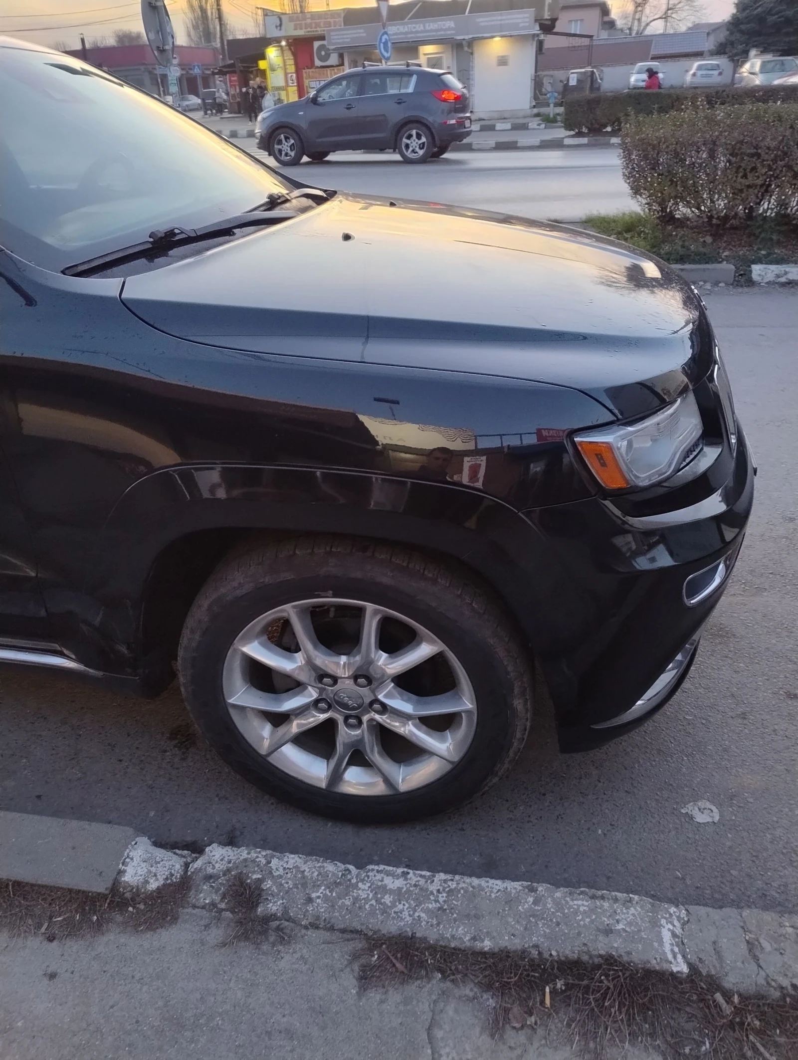 Jeep Grand cherokee 5, 7 Hemi, снимка 4 - Автомобили и джипове - 53831686