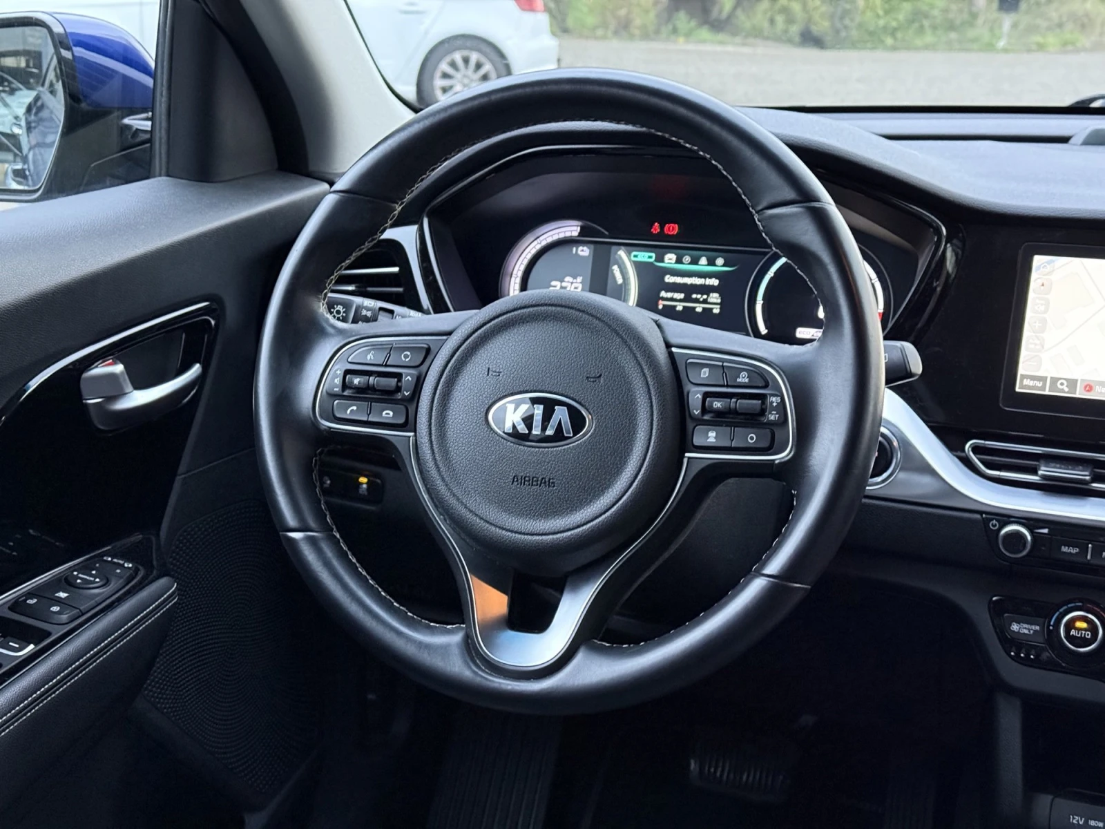 Kia Niro DynamicLine, снимка 14 - Автомобили и джипове - 53858493