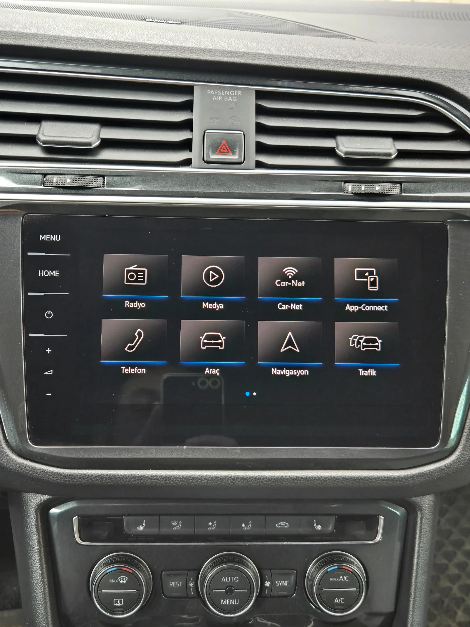 VW Tiguan Highline 4M 2.0 TSI R-Line+ Navi + Led+ Pano  | Mobile.bg � ����������� 5