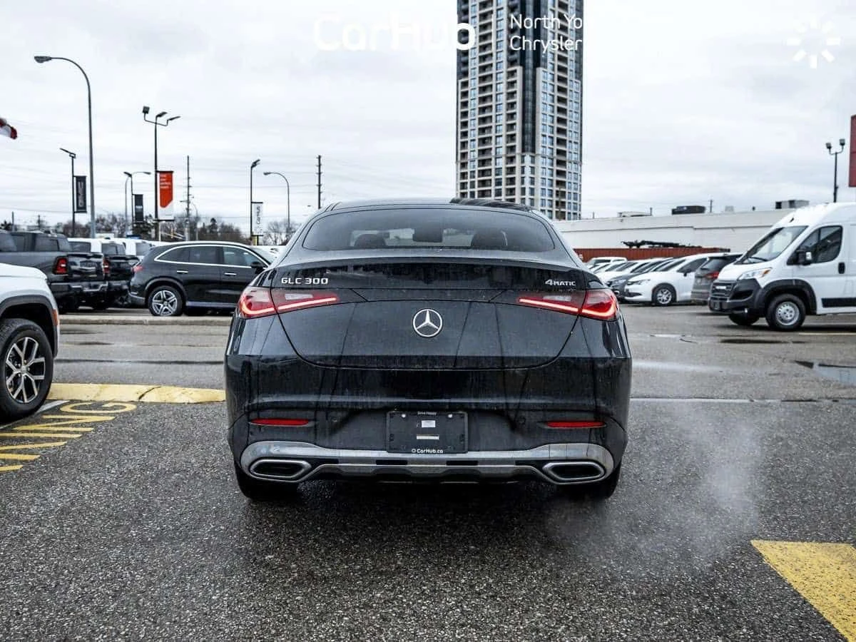 Mercedes-Benz GLC 300  COUPE 4MATIC/ПАНОРАМА/360, снимка 4 - Автомобили и джипове - 54954698