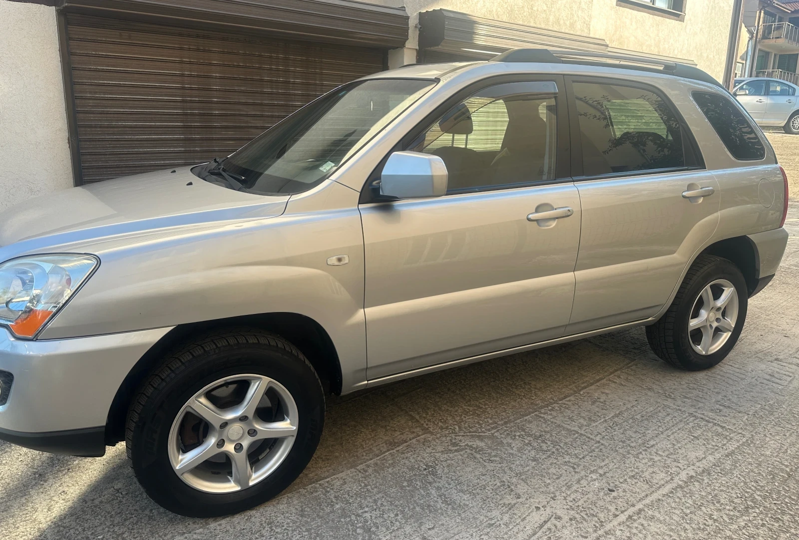Kia Sportage BRC* Обслужена* , снимка 4 - Автомобили и джипове - 55506651