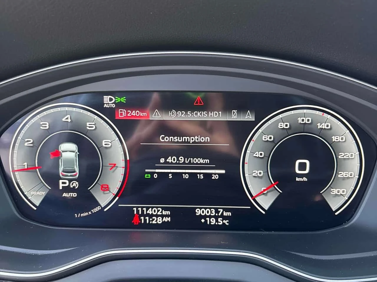 Audi Q5 * Progressiv * CARFAX * БЕЗ ПЪРВОНАЧАЛНА ВНОСКА, снимка 8 - Автомобили и джипове - 56264502