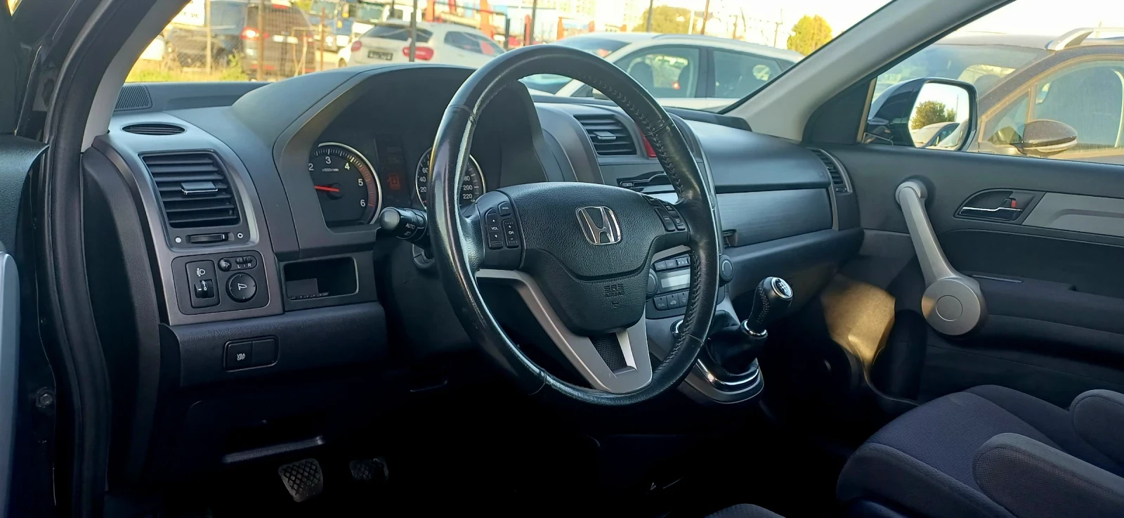 Honda Cr-v, снимка 7 - Автомобили и джипове - 56404337