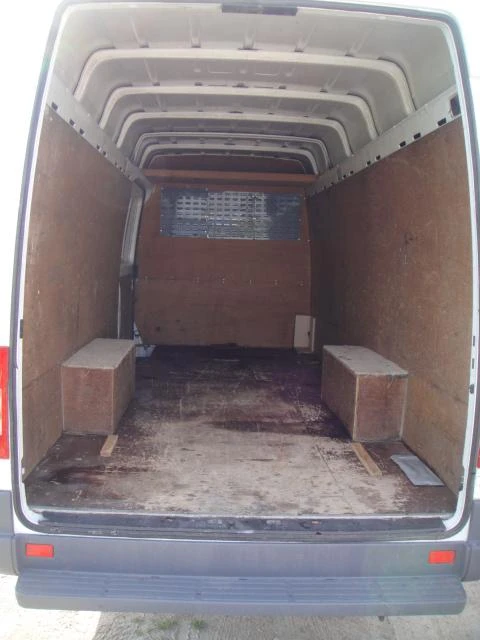 Mercedes-Benz Sprinter 210 НА ЧАСТИ , снимка 3 - Бусове и автобуси - 29542012