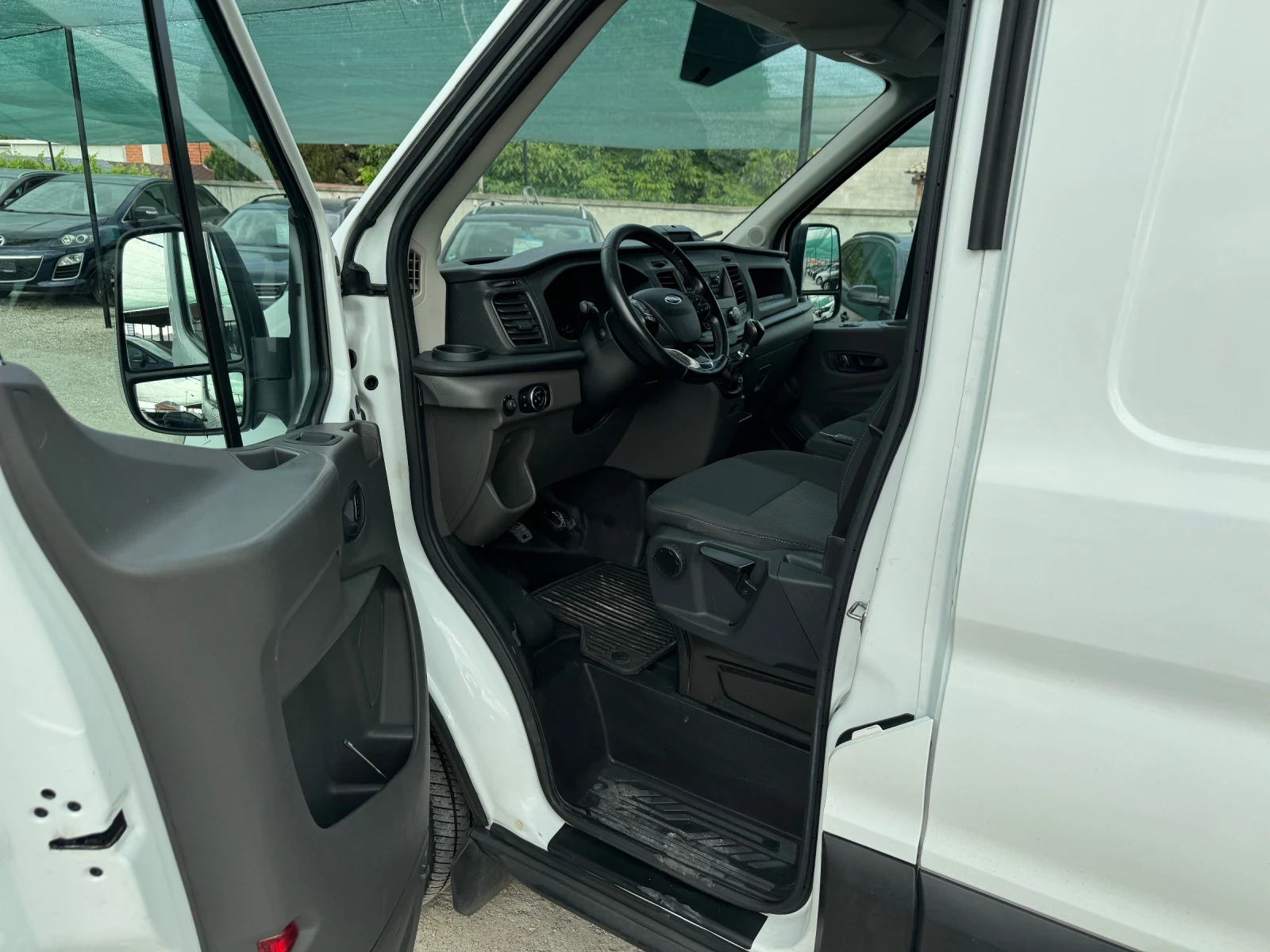 Ford Transit TREND 350 EF 2.0 TDCi 170 кс EURO 6 MAXI - изображение 10