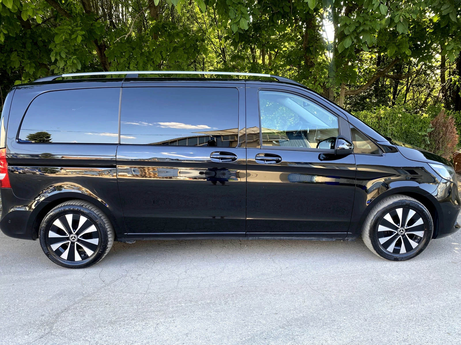 Mercedes-Benz V 220 CDi Premium Busines - изображение 5