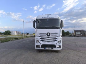 ����� �� �������� �� Mercedes-Benz Actros 1845