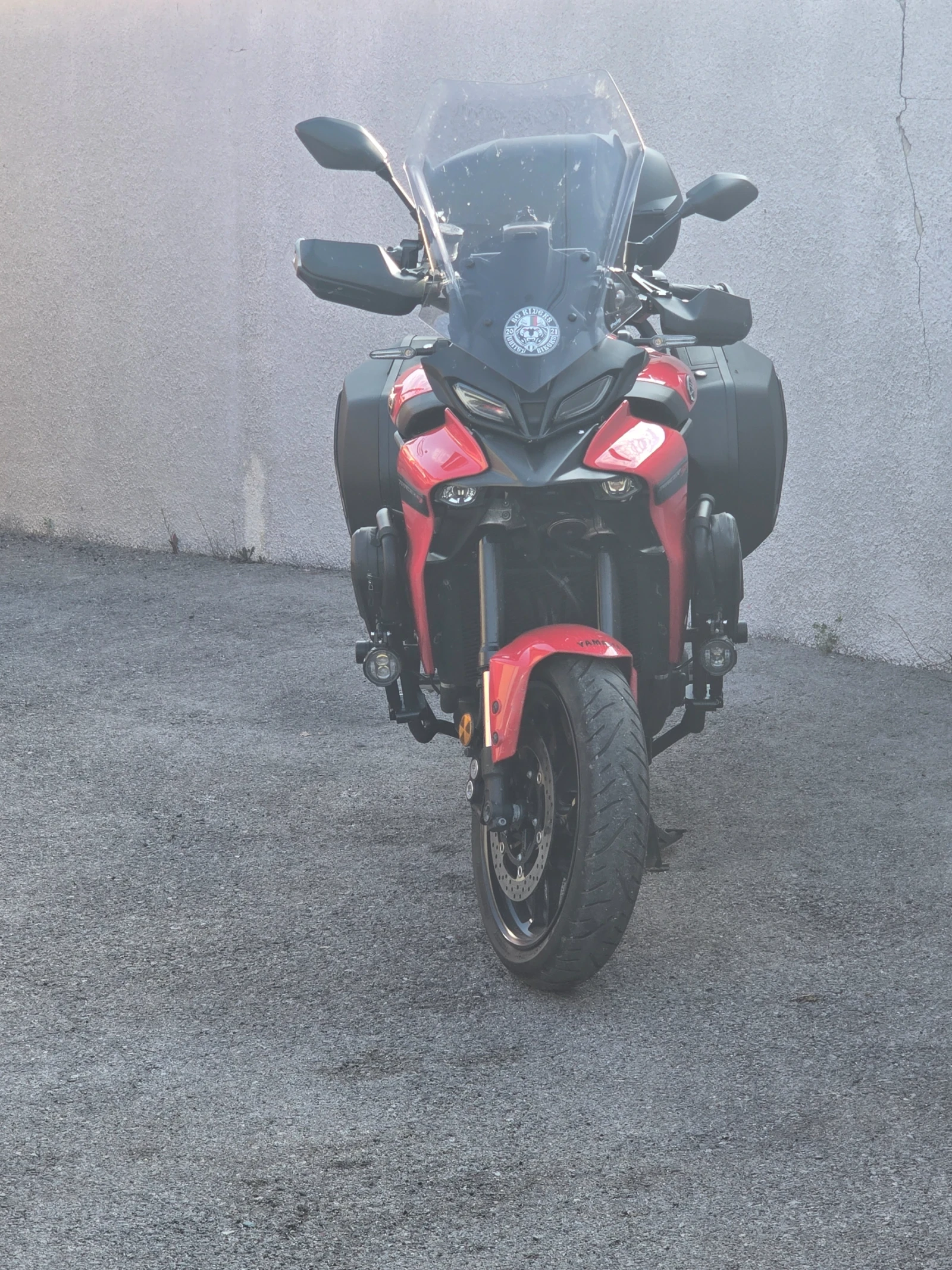 Yamaha Mt-09 Треисър , снимка 2 - Мотоциклети и мототехника - 55515451