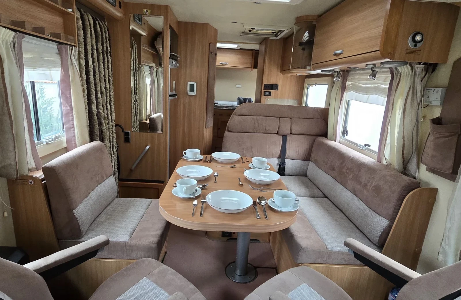 ������ Niesmann Bischoff Arto 64 L | Mobile.bg � ����������� 11