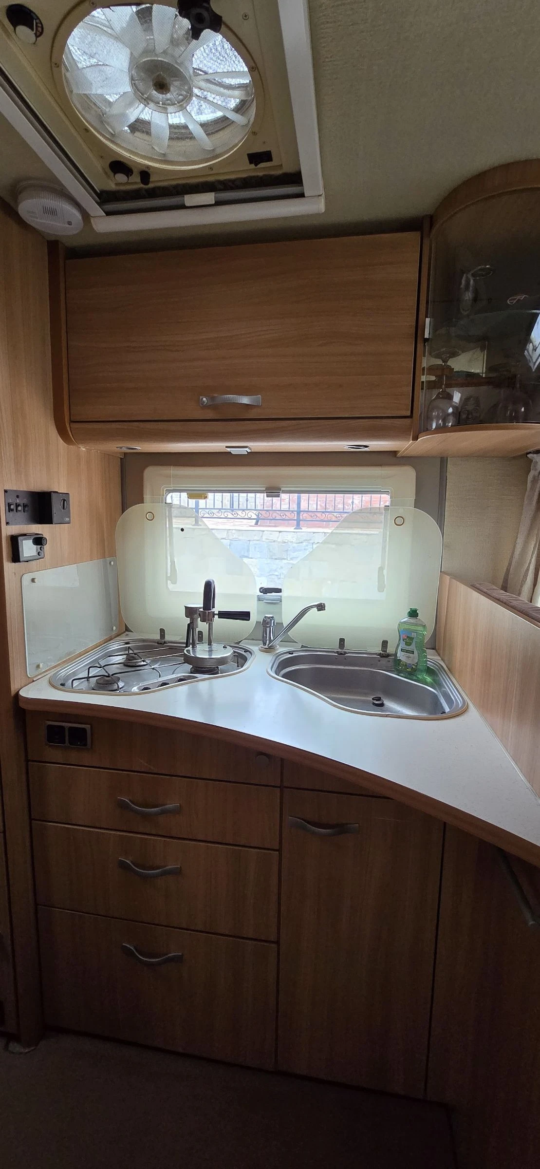 ������ Niesmann Bischoff Arto 64 L | Mobile.bg � ����������� 13