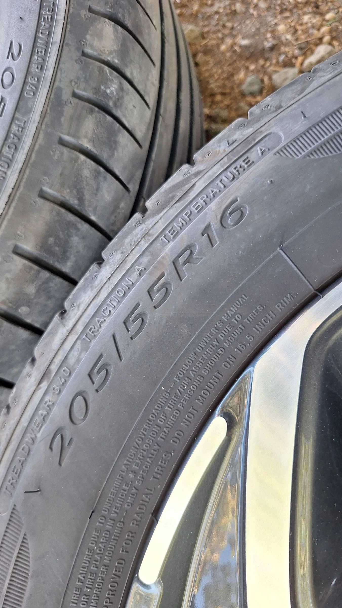 Гуми с джанти Dunlop 205/55R16, снимка 7 - Гуми и джанти - 56332105