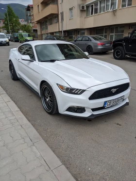 Ford Mustang Premium , снимка 15