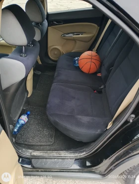 Honda Civic Лек автомобил  - 2500 € / 4889.57 лв. - 27241257 8