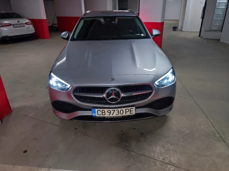 Mercedes-Benz C 220, снимка 1 - Автомобили и джипове - 48353916