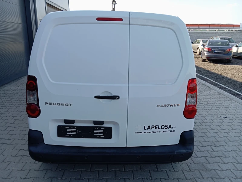 Peugeot Partner 1.6 hdi ЛИЗИНГ , снимка 5 - Автомобили и джипове - 50777542