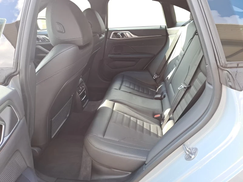 BMW 440 GRAN-COUPE/374HP/MSPORT/SHADOW/HUD/CAM/NAVI/219g, снимка 13 - Автомобили и джипове - 51507771