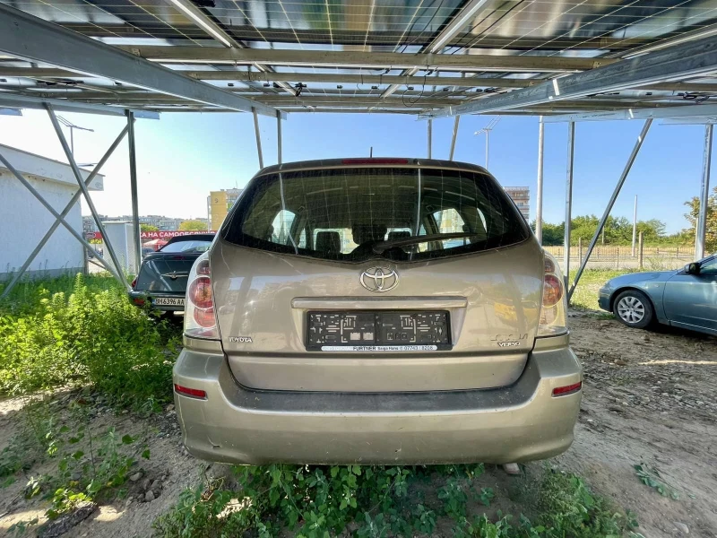 Toyota Corolla verso 2.0d 116 кс., снимка 7 - Автомобили и джипове - 51918603