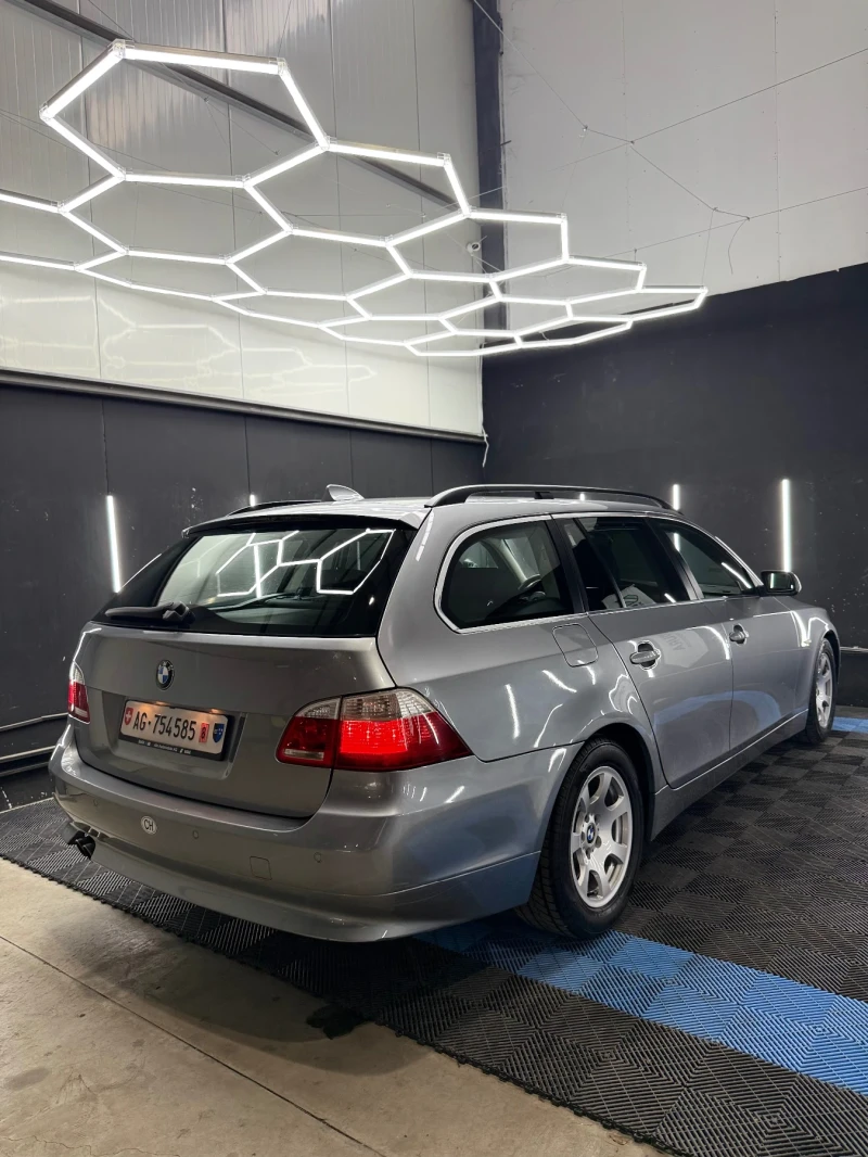 BMW 525 i Швейцария , снимка 3 - Автомобили и джипове - 51746103