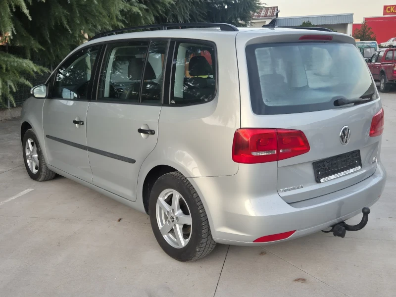 VW Touran 1.6TDI* TOP* HIGHLINE* , снимка 9 - Автомобили и джипове - 51823189