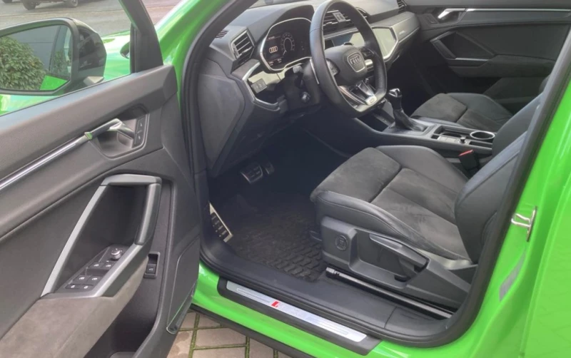 Audi RSQ3 2.5 TFSI Sportback, снимка 6 - Автомобили и джипове - 52549796