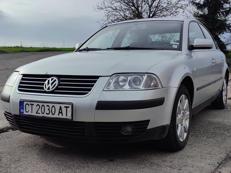 VW Passat, снимка 4 - Автомобили и джипове - 52686602