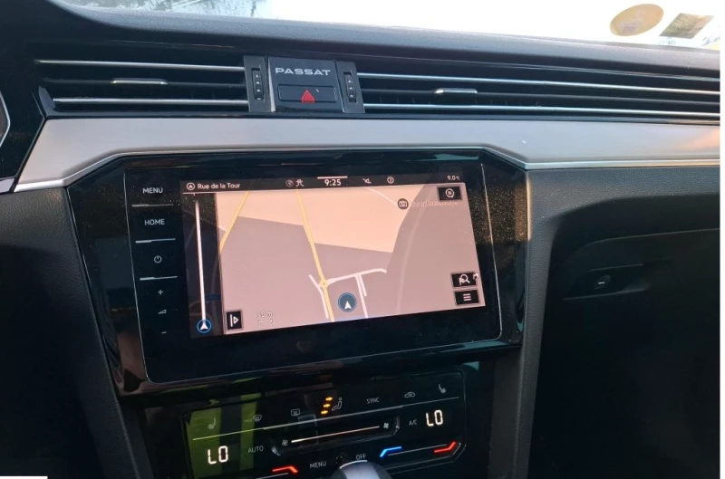 VW Passat 2.0 TDI DSG, снимка 9 - Автомобили и джипове - 53282318